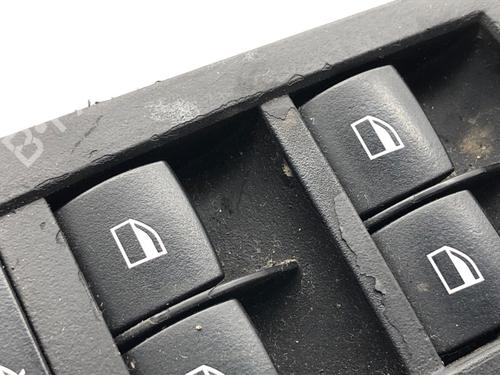 Switch BMW 3 (E90) 318 i | BP39328704I30 - Image 2