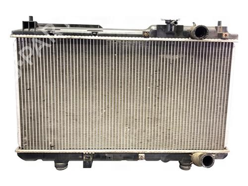 Used Water radiator Water radiator HONDA CR-V I (RD) 2.0 16V 4WD (RD1, RD3) (128 hp) 40276789 40276789