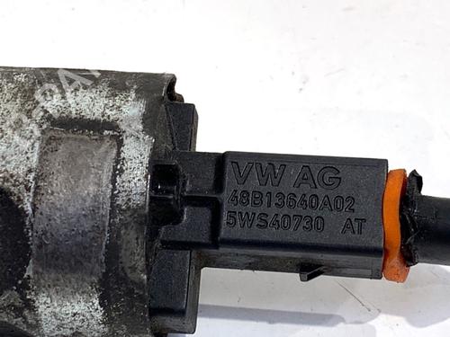 Injection rail VW GOLF VI Variant (AJ5) 1.6 TDI | BP39347335M98 - Image 4
