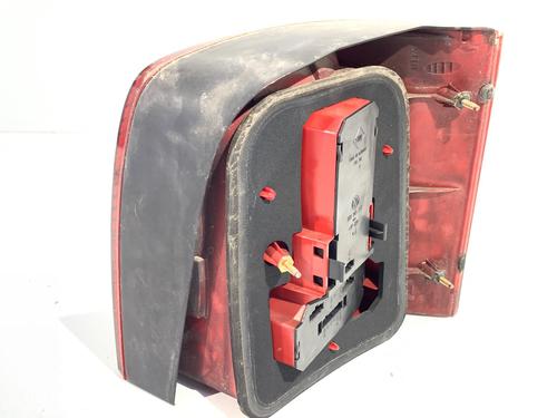 Left taillight VW PASSAT B5 Variant (3B5) 1.9 TDI | BP40250540C34 - Image 4