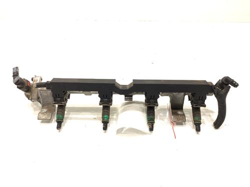 Used Injection rail Injection rail 39300132 39300132