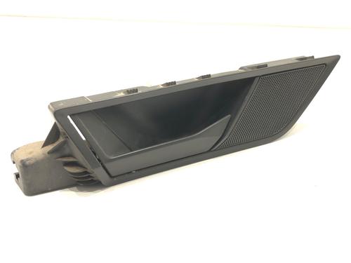Used Rear left interior door handle Rear left interior door handle SKODA FABIA III Estate (NJ5) 1.0 (75 hp) 39321457 39321457