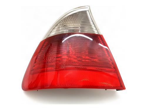Venstre Baklys Venstre Baklys BMW 3 Touring (E46) 320 d (136 hp) 39762989 39762989