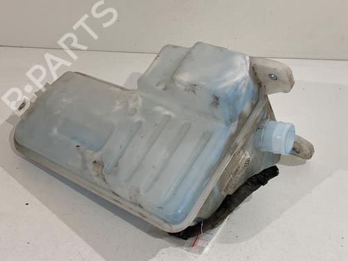 Used Windscreen washer tank Windscreen washer tank 39369481 39369481