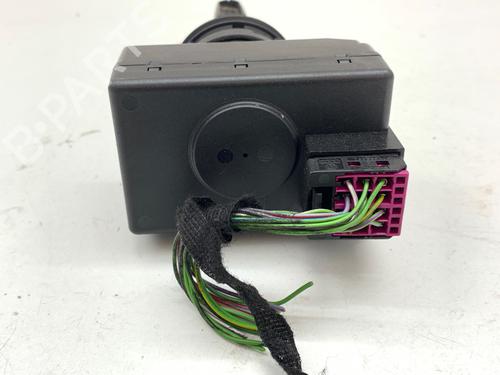 Switch AUDI A8 D3 (4E2, 4E8) 3.2 FSI | BP39362560I30 - Image 2