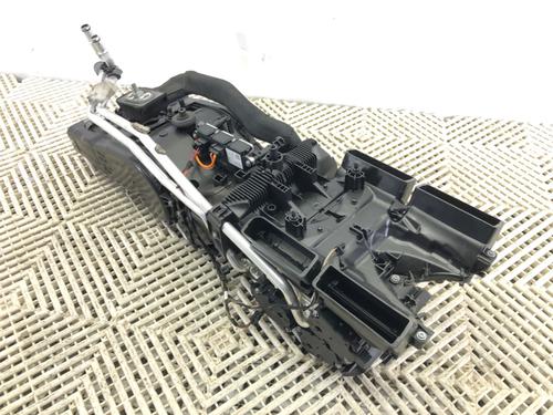 Heater matrix AUDI A8 D5 (4N2, 4N8, 4NC, 4NL) 60 TFSI Mild Hybrid quattro | BP39286041M63 - Image 2