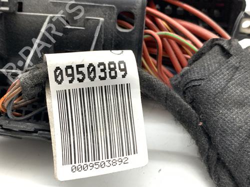 Fuse box AUDI Q3 (8UB, 8UG) 2.0 TFSI quattro | BP39354699E1 - Image 4