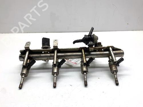 Used Injection rail Injection rail 39333814 39333814