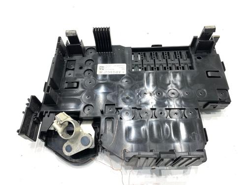Used Fuse box Fuse box 39336999 39336999