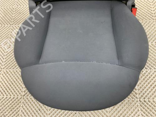 Right front seat FIAT 500 (312_) 1.2 (312AXA1A) | BP39306151C16 - Image 4