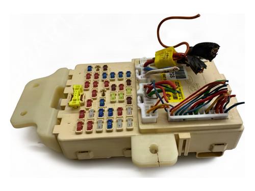Used Fuse box Fuse box 39368188 39368188