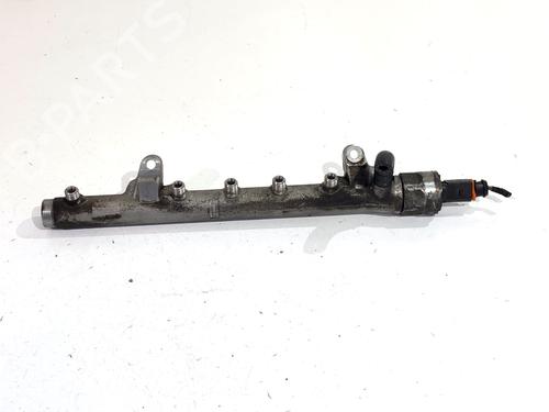 Used Injection rail Injection rail 39347335 39347335