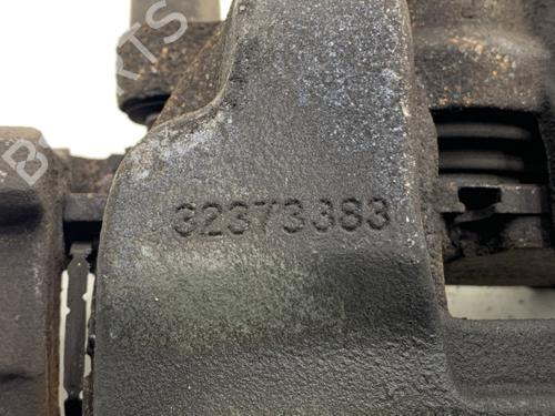 Left front brake caliper VOLVO S60 III (224) B5 Mild-Hybrid AWD | BP40490038M105 - Image 4