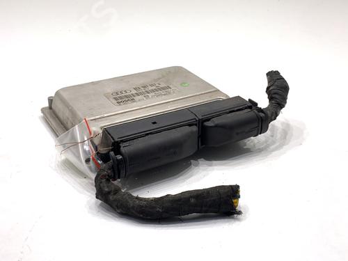 engine-control-unit-ecu-audi-a4-b6-8e2-2000-2001-2002-2003-2004-2005-39318861 main image