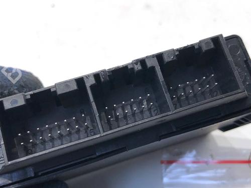 Electronic module SKODA SUPERB II (3T4) 2.0 TDI | BP39294609M83 - Image 3