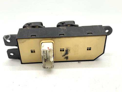 Switch HYUNDAI SANTA FÉ I (SM) 2.0 CRDi 4x4 | BP39361576I30 - Image 2