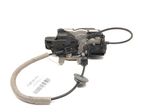 front-right-lock-volvo-v40-hatchback-525-2012-2013-2014-2015-2016-2017-2018-2019-39286391 main image