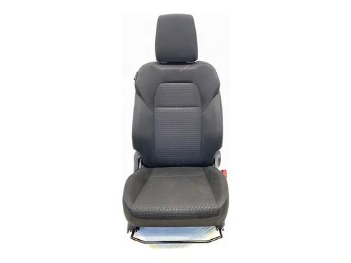 right-front-seat-suzuki-swift-v-az-2017-39363831 main image