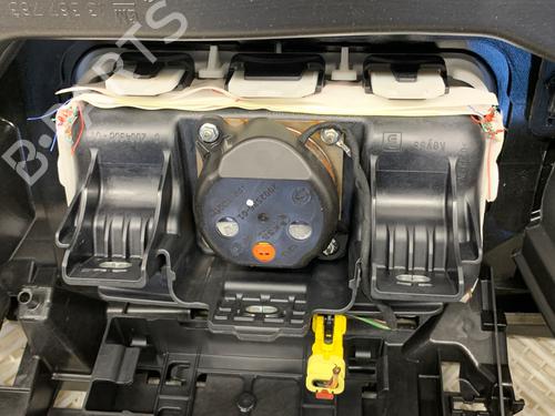 Dashboard OPEL ASTRA K (B16) 1.4 Turbo (68) | BP39302968C46 - Image 9