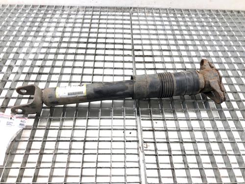 Used Right rear shock absorber Right rear shock absorber JEEP GRAND CHEROKEE IV (WK, WK2) 3.0 CRD V6 4x4 (250 hp) 39308981 39308981