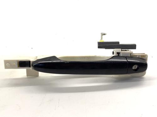 Used Front left exterior door handle Front left exterior door handle 39318445 39318445