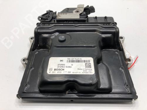 engine-control-unit-ecu-dacia-duster-hm_-2017-39315977 main image