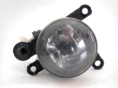 right-front-fog-light-opel-insignia-b-sports-tourer-z18-2017-39352298 main image