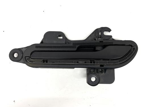 front-left-exterior-door-handle-tesla-model-y-5yjy-2019-39336258 main image