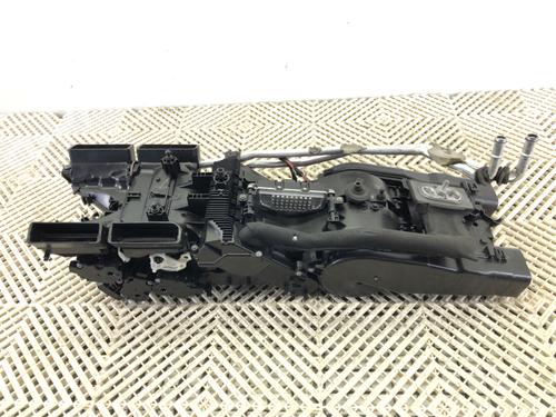 Used Heater matrix Heater matrix AUDI A8 D5 (4N2, 4N8, 4NC, 4NL) 60 TFSI Mild Hybrid quattro (460 hp) 39286041 39286041