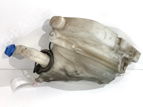windscreen-washer-tank-audi-a8-d3-4e2-4e8-2002-2003-2004-2005-2006-2007-2008-2009-2010-39349649 main image