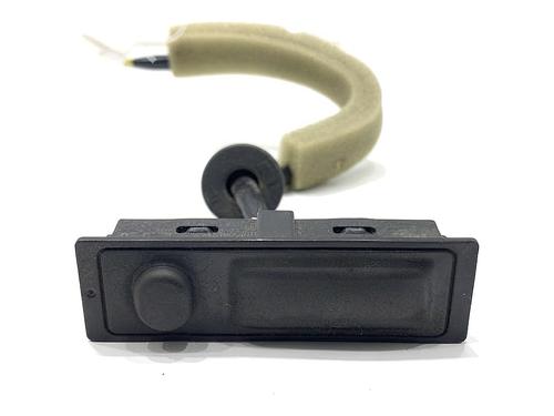 tailgate-handle-nissan-juke-f16_-2019-39356382 main image