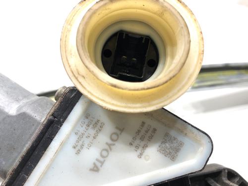 Front left window mechanism TOYOTA COROLLA Hatchback (_E21_, _EA1_, _EH1_) 1.8 Hybrid (ZWE211) | BP39278672C22 - Image 3