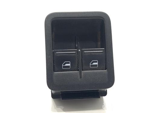 switch-vw-caddy-iv-box-bodympv-saa-sah-2015-2016-2017-2018-2019-2020-39350022 main image