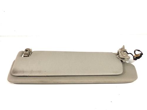 right-sun-visor-audi-q7-4lb-2006-2007-2008-2009-2010-2011-2012-2013-2014-2015-2016-39291841 main image