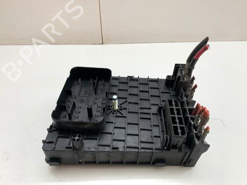 Fuse box VW PASSAT B6 (3C2) 1.9 TDI | BP40068329E1 - Image 3