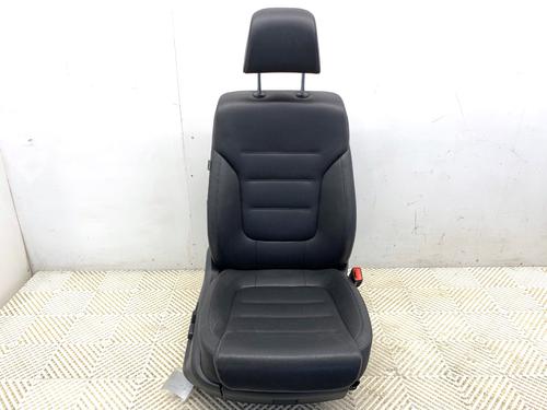 Used Right front seat Right front seat 39338994 39338994