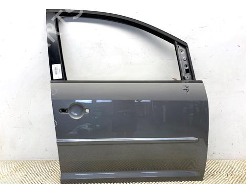 right-front-door-vw-touran-1t3-2010-2011-2012-2013-2014-2015-2016-39299663 main image