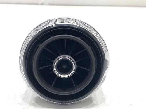 Used Air vent Air vent 39323809 39323809
