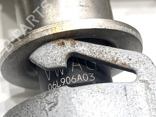 Injection rail SEAT LEON (5F1) 1.8 TSI | BP39327099M98 - Image 4