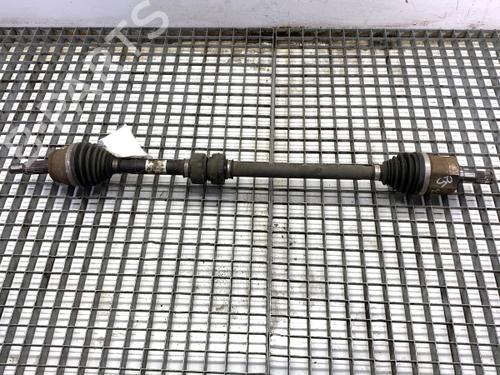 Used Right front driveshaft Right front driveshaft HYUNDAI i30 Estate (PDE) 1.0 T-GDI (120 hp) 39339245 39339245