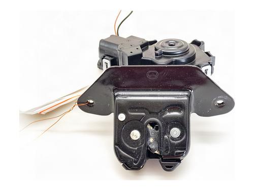 Bagklap lås Bagklap lås MAZDA 2 Hatchback (DL, DJ) 1.5 SKYACTIV-G (90 hp) 39762913 39762913