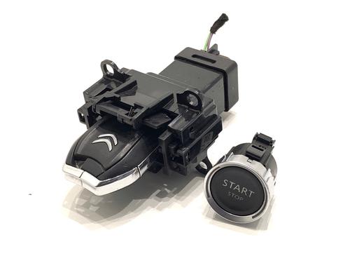 switch-citroen-c4-picasso-ii-2013-39348512 main image