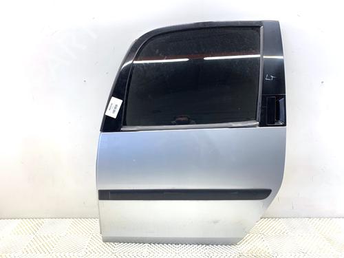 Used Left rear door Left rear door 39325440 39325440