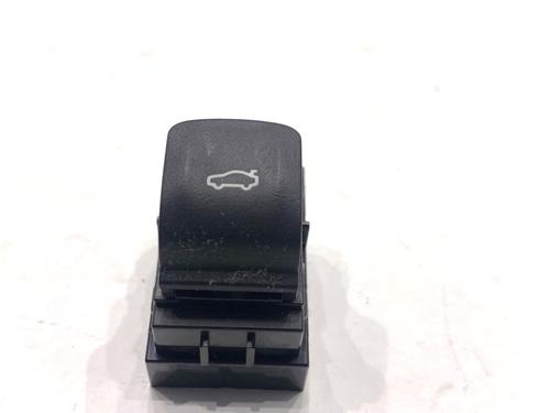 Used Switch Switch 39340247 39340247