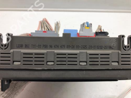 Fuse box CITROËN C5 I (DC_) 2.0 HDi (DCRHZB, DCRHZE) | BP39270383E1 - Image 4