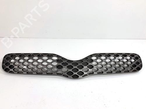 Used Grille Grille 39318977 39318977