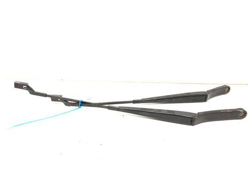front-windshield-wiper-arm-vw-golf-vii-5g1-bq1-be1-be2-2012-2013-2014-2015-2016-2017-2018-2019-2020-2021-39292504 main image