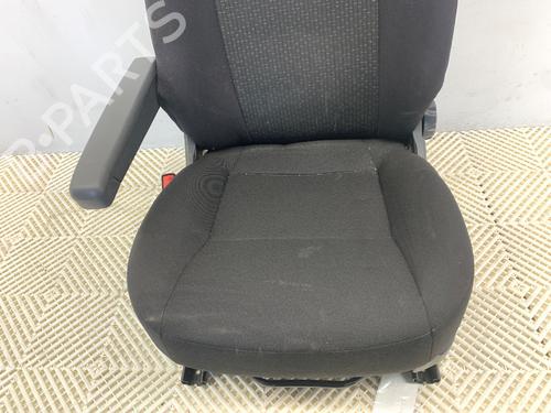 Left front seat FIAT DUCATO Bus (250_) 140 Multijet 2,2 D | BP39970911C15 - Image 3