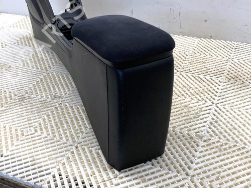 Middle console HONDA CIVIC IX (FK) 1.4 i-VTEC (FK1) | BP39350346I22 - Image 4