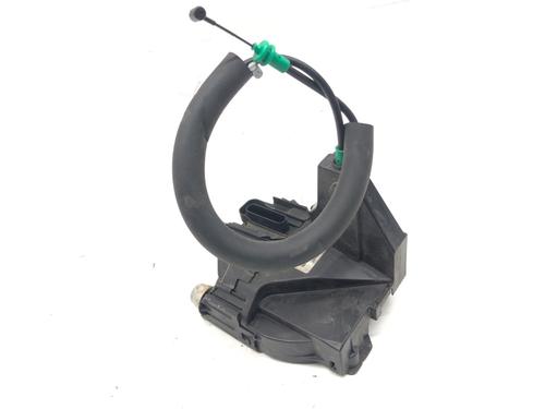 rear-right-lock-jaguar-f-pace-x761-2015-39317922 main image